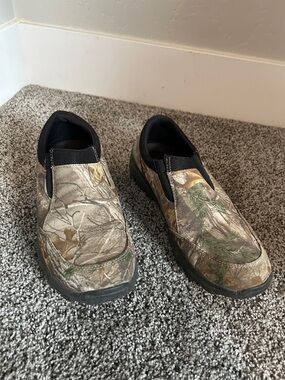 George Men's Slip-On Camouflage Loafers in Brown and Green